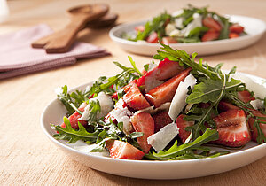 Erdbeer-Rucola-Salat mit Pecorino